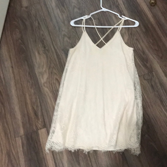 Dress - Picture 2 of 3